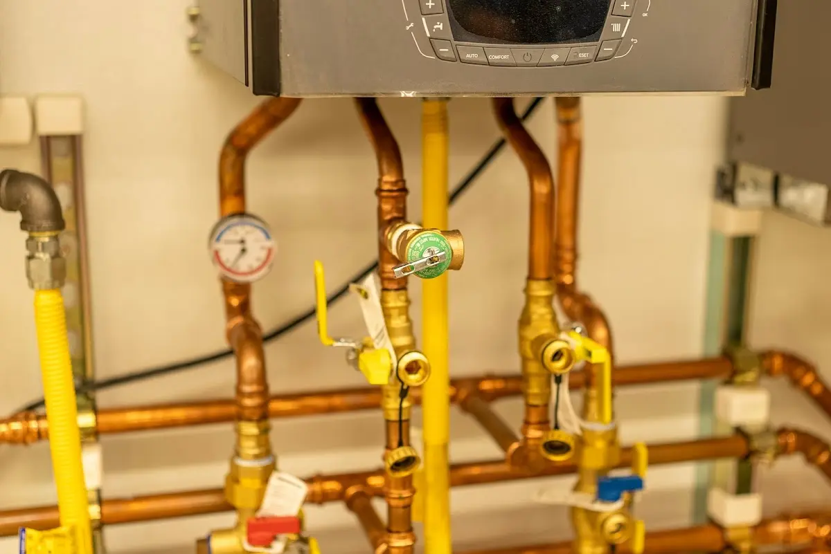 Licensed technician providing Slab Leak Repair for a homeowner in Dumas